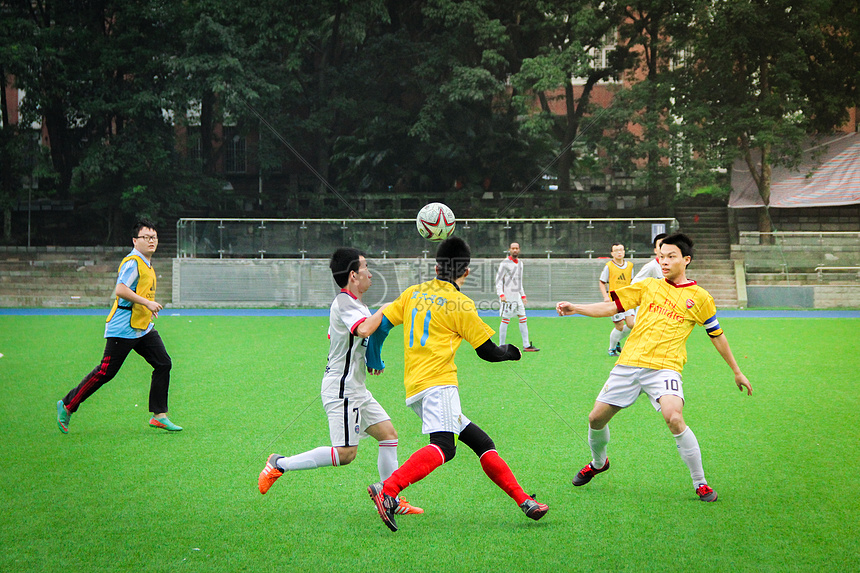 无疑是对他 无疑是对他