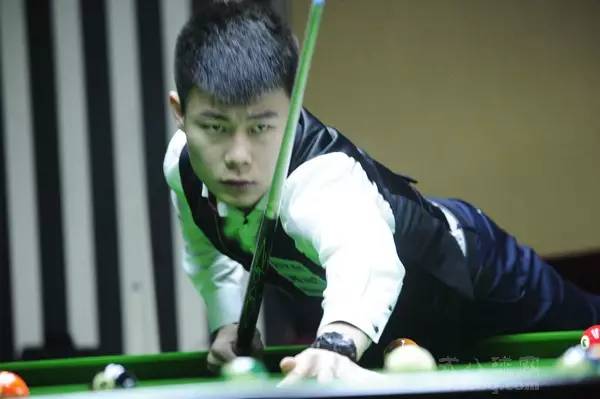 一些年轻天 一些年轻天